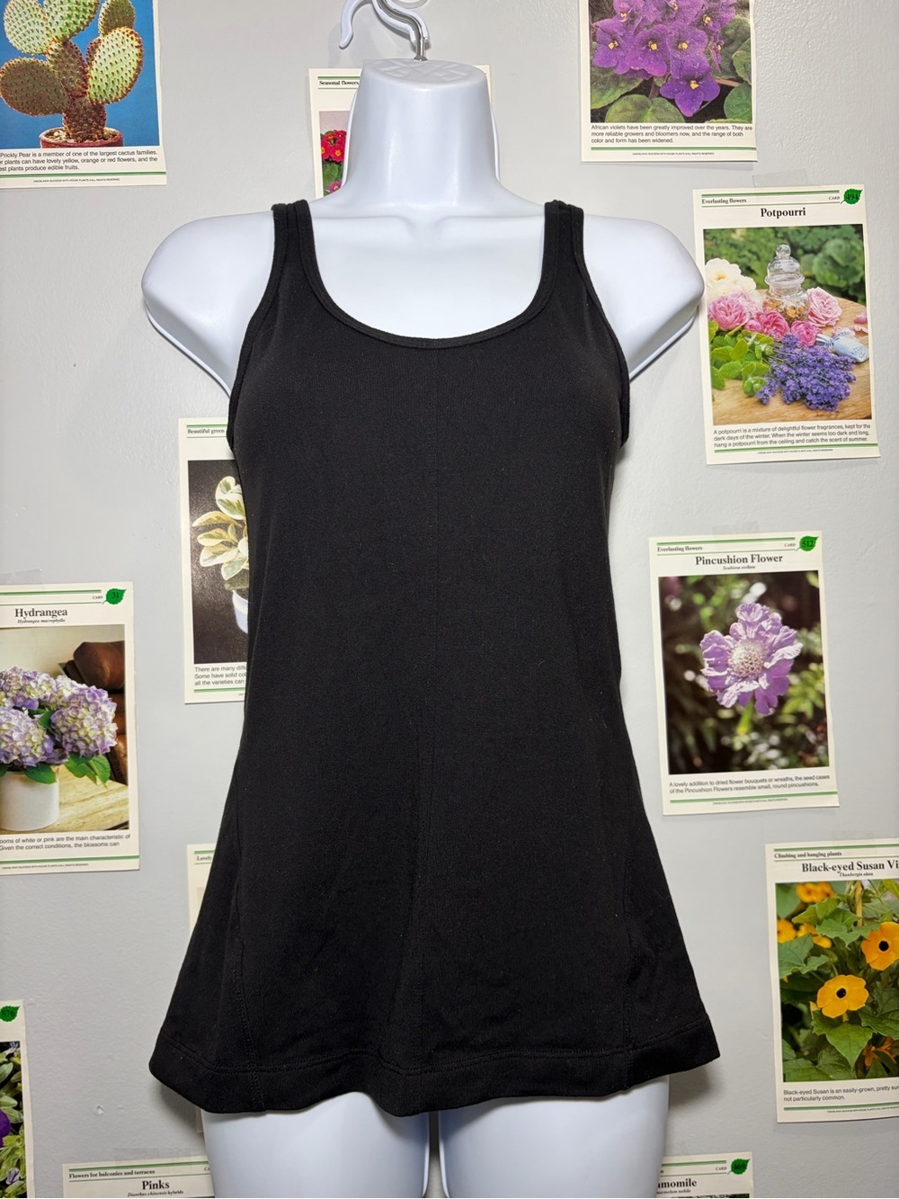 lululemon athletica Black Scoop Neck Tank